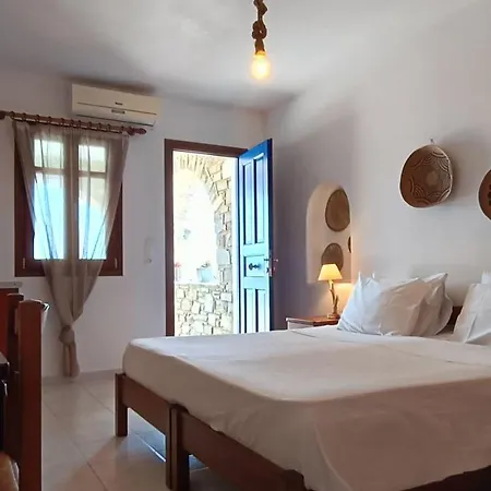 Apartment Thea Paros *