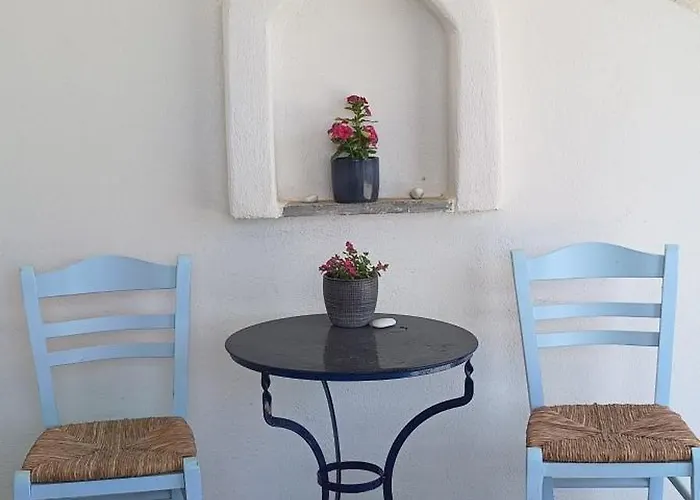 Thea Paros Apartment Logaras